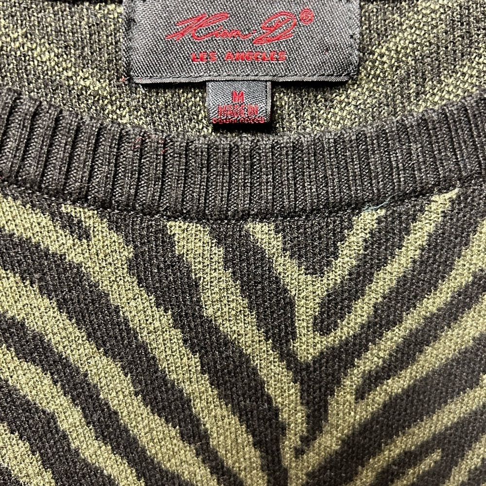 KIAN D LOS ANGELOS ANIMAL PRINT SWEATER DRESS - Picture 3 of 4